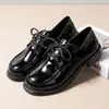 Zapatos de trabajo de cuero de doble uso para mujer, nuevo otoño 2026, mocasines versátiles de cordones, suela plana, estilo universitario británico