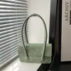Bolsa de Ombro Feminina Estilo Novo 2026 em Couro com Cera de Abelha Bolsa de Axila Verde da Moda Tendência Bolsa Transversal