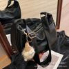 Bolso pequeño de axila de estilo occidental francés nicho para mujer 2023 nuevo bolso de hombro moderno de gran capacidad bandolera tipo dumpling