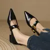 Sapatos Mary Jane Chuyuji com Sola Macia e Fivela de Metal 2026 Outono/Inverno Novos Salto Grosso Bico Fino Baixo Sapatos Femininos