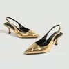 Atacado Europeu e Americano 2026 Moda Versátil Outono Novo Estilo Dourado Couro Genuíno Bico Fino Feminino Tendência Salto Alto Sapato Mule