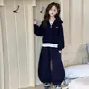 Conjunto de roupa infantil estilo coreano 2026 novo moderno outono moletom esportivo infantil conjunto casual de duas peças para crianças mais velhas