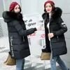 Jaqueta de Algodão com Gola Grande de Pelo Estilo Coreano para Estudantes, Comprimento Médio, Slim Fit, Moda Inverno para Mulheres