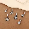 Accesorios de Colgante de Acero Inoxidable Chapado en Oro de 18 Quilates de Nuevo Estilo Transfronterizos para Mujer, Accesorios de Colgante Versátiles de Lujo Ligero Incrustados con Diamantes Venta al por Mayor