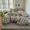 2026 Novo Estilo Muji Algodão Lavado Gaze Dupla 100% Algodão Conjunto de Quatro Peças Lençol de Cama 100% Puro Capa de Edredom Lençol com Elástico Conjunto de Três Peças