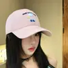 Gorra de Béisbol Rosa Bordada con Cachorro Estilo Coreano Ins Linda para Mujer, Dulce y Versátil, Hace que la Cara Parezca Más Pequeña, Adecuada para Primavera y Verano