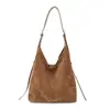 Bolsa Tote Retro de Lado Suave y Mate para Mujer 2025 Verano Nueva Gran Capacidad Simple Versátil para el Trabajo Hombro Cruzada