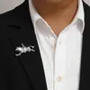 Broche de Textura Retro Transfronterizo Europeo y Americano Dibujos Animados de Animales Alas Corsage Pin Estilo Palacio Accesorios para Hombres