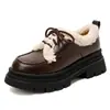 Zapatos de Invierno Esponjosos para Mujer Estilo Británico Nuevo Zapatos Pequeños de Cuero con Forro de Felpa Lana de Cordero Suela Gruesa Calientes Zapatos de Algodón con Correa Zapatos de Nieve