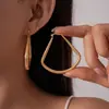 Pendientes Metálicos Esmerilados con Forma de Abanico Transfronterizos Europeos y Americanos, Pendientes de Moda, Lujo Ligero, Gama Alta, Pendientes Versátiles, Diseño de Nicho