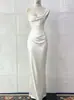 2026 Nuevo Vestido de Color Sólido Satinado Multicolor Sexy y Elegante Sin Tirantes Ajustado Europeo y Americano Amazon