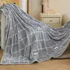 Manta de veludo de leite espessa, manta dupla face de fleece, lençol de cama de fleece de coral, manta de cochilo de peça única para dormitório estudantil