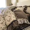 2025 Nuevo Estilo Retro Lino Cáñamo Crudo Encaje Juego de Cuatro Piezas Estilo Encaje Coreano Cama Sábanas de Cama Juego de Tres Piezas Listo para la Venta