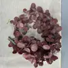 Folhas artificiais de eucalipto transfronteiriças em estoque, trepadeira artificial de eucalipto em estoque, plantas verdes para paisagismo, artigos para casamento