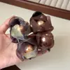 Pinza para el Cabello Estilo Moño Perlado Nebuloso de Lujo Ligero 2026 Nuevo Estilo Primavera/Verano Accesorio para el Cabello con un Toque de Alta Gama