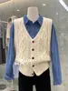 Suéter Colete Cardigan Retrô de Tricô Cinza Feminino Design de Primavera e Outono Peça de Camada Superior