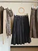 Falda midi de terciopelo plisado estilo vintage francés para mujer, nueva colección otoño/invierno, de cintura alta, estiliza, falda plisada versátil de línea A