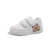 Tênis Infantil com Velcro 2026 Estilo Primavera Desenho de Golfinho Meninos Meninas Respirável Leve Superfície de Couro Solado Macio Tênis Esportivo