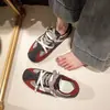 Zapatillas de ballet retro de nicho estilo coreano para mujer, modelo de otoño nuevo y moderno, zapatillas deportivas casuales ligeras y versátiles.