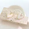 Brincos Europeus e Americanos Cruzados Flor de Amor Aço Inoxidável Plissado Retrô Luxo Leve High-end Laço Brincos Simples
