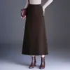 Saia midi de cintura alta e corte evasê para mulheres, nova coleção outono/inverno 2026, caimento justo, que valoriza a silhueta, cobre o quadril, saia casual em linha A