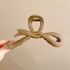 Pinza para el cabello de lujo de alta gama en color marrón, tamaño grande nuevo para cabello grueso, pinza de tiburón para recogidos en la parte posterior de la cabeza, accesorio para el cabello de uso diario