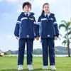 Traje chaqueta de uniforme de primaria primavera y otoño uniforme de clase para niños primer grado de tres piezas Invierno jardín de niños uniforme de jardín