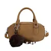 Bolso pequeño estilo retro para mujer, nueva colección de verano 2026, bolso cruzado de moda con un diseño chic y elegante, similar a un bolso de boliche