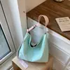 Bolsa Tote Grande Capacidade Estilo Simples para Mulheres 2026 Verão Novo Estilo Bolsa de Ombro Transversal para o Trabalho Casual