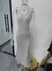 Otoño 2026 Nuevo Vestido Pullover Sexy sin Mangas con Escote Halter y Pedrería, Ajustado a la Cintura, Estilo Vacacional