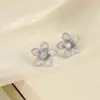 Diseño Fresco, Pendientes de Diseño Único, Pendientes de Flor de Cristal con Degradado Azul Claro 2024 Pendientes Nuevos para Mujer