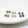Lindos Aretes de Gato Mini de Diamante Único Redondo Rojo Facetado Estilo Japonés para Mujer, No Necesitas Quitártelos al Dormir