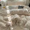 Estilo Princesa Francesa Conjunto de Quatro Peças Grande Renda Leite Fleece Estilo Coreano Inverno Espessado Esculpido Bebê Fleece Cor Sólida Capa de Edredom 4