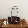 Bolsa de Bowling de Bolinhas Nova para o Verão de 2026, Única e Fashion, Bolsa de Mão Estilosa, Bolsa de Ombro para Trabalho e Deslocamento, Bolsa de Braço