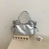 Bolso de hombro casual de gran capacidad para mujer, nuevo modelo 2026, bolso cruzado versátil para el día a día, bolso tote de mano para salir a trabajar