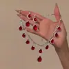 Set de Pendientes Cuadrados de Esmeralda Incrustados de Diamantes y Collar, Cadena para Clavícula Elegante Estilo Retro, Joyería de Lujo Ligero y de Alta Gama para Mujeres