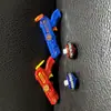 Pistola Giratoria para Niños Nuevo Lanzador Giratorio Luminoso Par Plato de Combate Apilable Pistola de Juguete para Niño 3-6-10 Años
