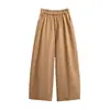 Foto real de pantalones cruzados de mezclilla coloridos para mujer, holgados y adelgazantes, pantalones harén cortos, lavados y desgastados, pantalones tipo dad de zanahoria, elegantes para mujer