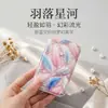 Espejo de Maquillaje Plegable Portátil de PU para Estudiantes Mujeres, Espejo de Retoque de Escritorio para Dormitorio, Diseño Artístico, Mini Espejo Portátil al por Mayor
