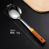 Conjunto de espátula, concha e escumadeira de aço inoxidável com cabo de imitação de grão de madeira, conjunto de utensílios de cozinha espessado para uso doméstico