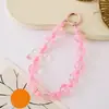 Cadena para teléfono de pastel transparente estilo Ins con cuentas pintadas a mano, mismo estilo que se ve en las transmisiones en vivo, colgante de llavero con cuentas, accesorio para bolso