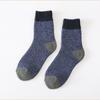 Calcetines gruesos de lana para hombre de invierno, calcetines de tubo gruesos y cálidos a juego de colores, calcetines de felpa cómodos y versátiles, venta al por mayor de fábrica