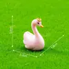 Miniatura de paisagem criativa coroa casal cisne figuras, paisagismo de jardim DIY decorativo pendurado acessórios, pequenos ornamentos