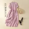 Foto Real de Vestido Camisero Casual Holgado de Manga Corta de Color Sólido de Algodón y Lino Estilo Nuevo Verano 2026 para Mujer, de Longitud Media