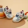 Zapatos Deportivos para Niños Primavera/Verano 2026 Zapatos para Bebés Suela Suave Casual Unisex Zapatos de Skate Caricatura Bebé Zapatos Funcionales