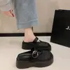 Meias-sapatos Femininas de Solado Grosso com Trama Vazada na Ponta para Uso Externo no Verão 2026 Novo Estilo Estilo Resort Combine com Saias Sandálias Romanas