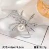 Broche Araña Pin de Solapa Perla Lujo Accesorios Retro Insignia Ropa Exterior Aleación Joyería Simple Versátil