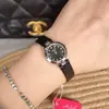 Novo Relógio de Cinto Fashion da Milisha Feminino Dourado Retrô Mostrador Pequeno Cinto Fino Relógio Compacto Comércio Exterior Atacado