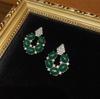 Ocidental Médio Antigo Cobre Banhado a Ouro 18 Antigo Vintage Dourado Combinando Design de Ágata Verde Incrustado com Design de Pedra de Rhinestone Mel