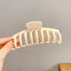Pinza de Tiburón de Alta Gama y Exquisita 2026, Pinza para el Cabello con Perla en Forma de Corazón Retro, Pinza Grande Elegante para el Cabello para Mujer